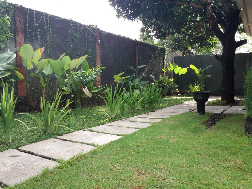 Beto Guesthouse Kalasan Exterior photo